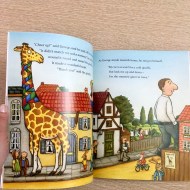 Julia Donaldson - The Smartest Giant in Town